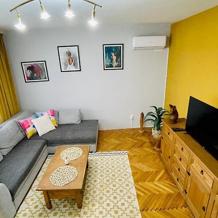 Apartman Jelena II Apartment Sremska Mitrovica Exterior photo