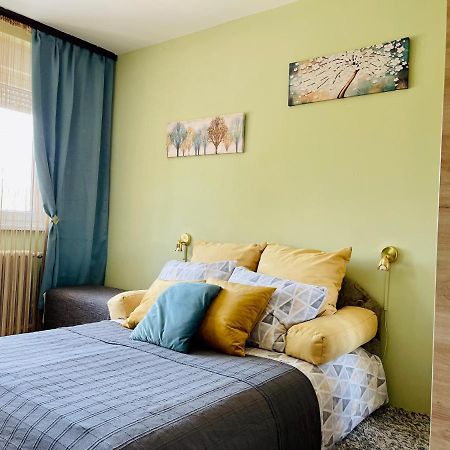 Apartman Jelena II Apartment Sremska Mitrovica Exterior photo